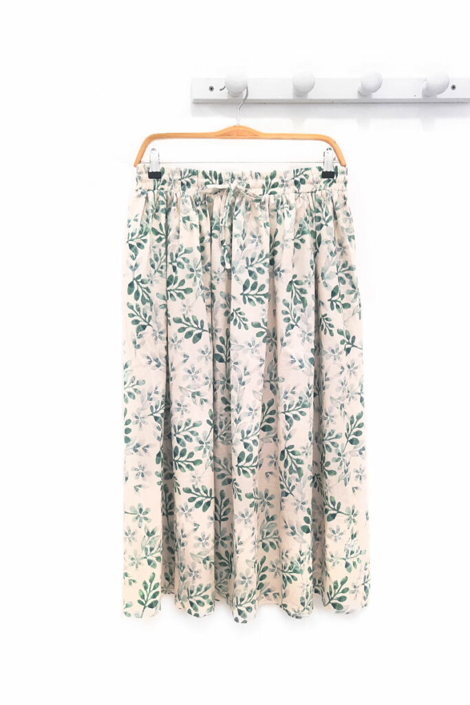 Falda-larga estampada-verde-Gala
