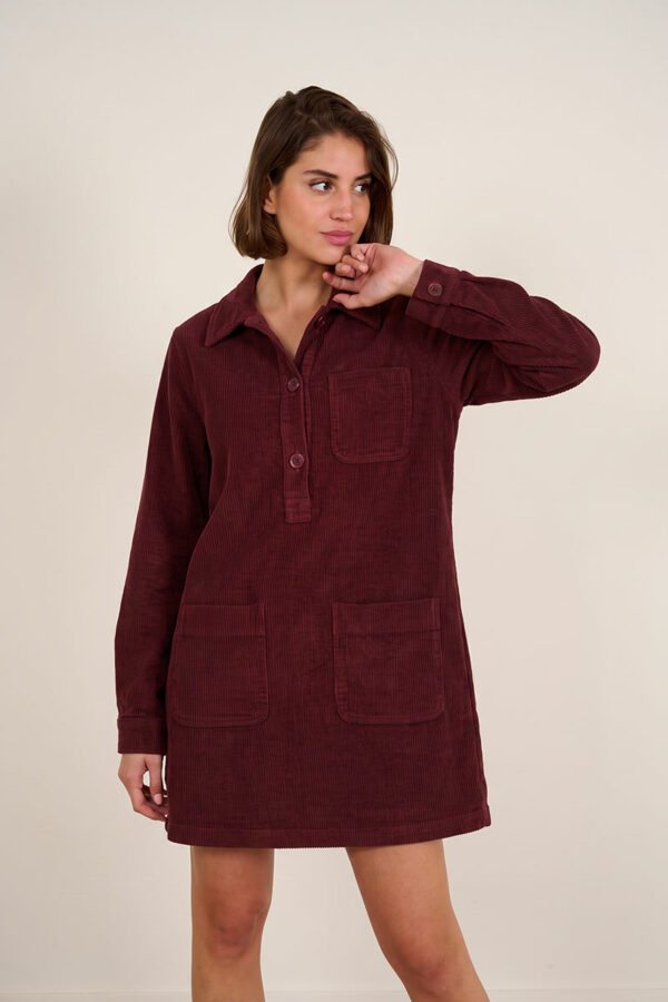 vestido-de-pana-burdeos-Bosco