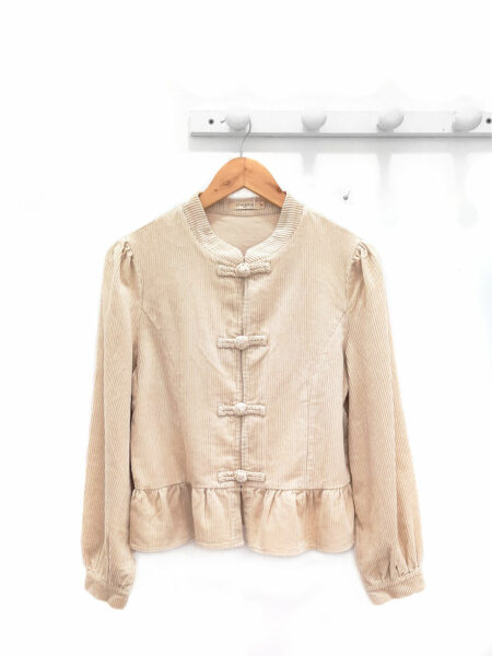 Ropa 9 Chaqueta-de-pana-tono-crudo-Maira