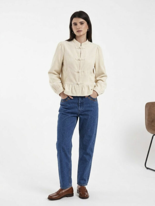 Ropa 10 Chaqueta-pana-cruda-Maira
